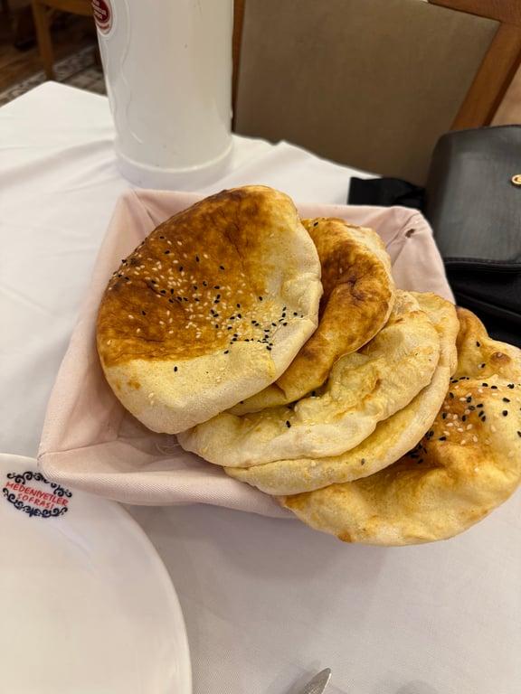 Medeniyetler Sofrası - Al Madina Restaurant İstanbul (Taksim/Beyoğlu) fotoğraf 11