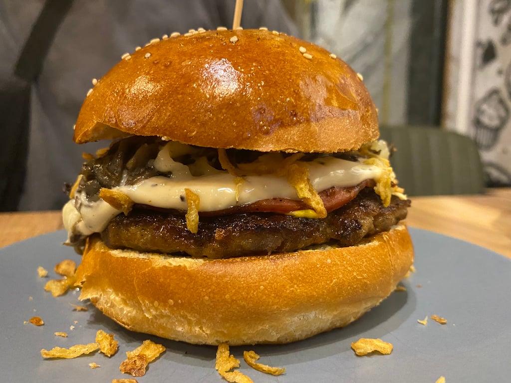 Food. Homemade Burger Eryaman fotoğraf 19