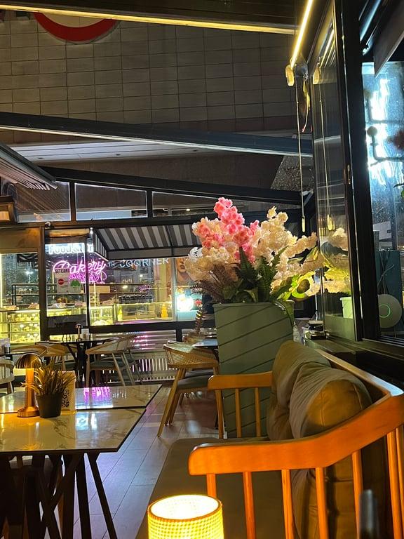 THE COORNER İSTANBUL