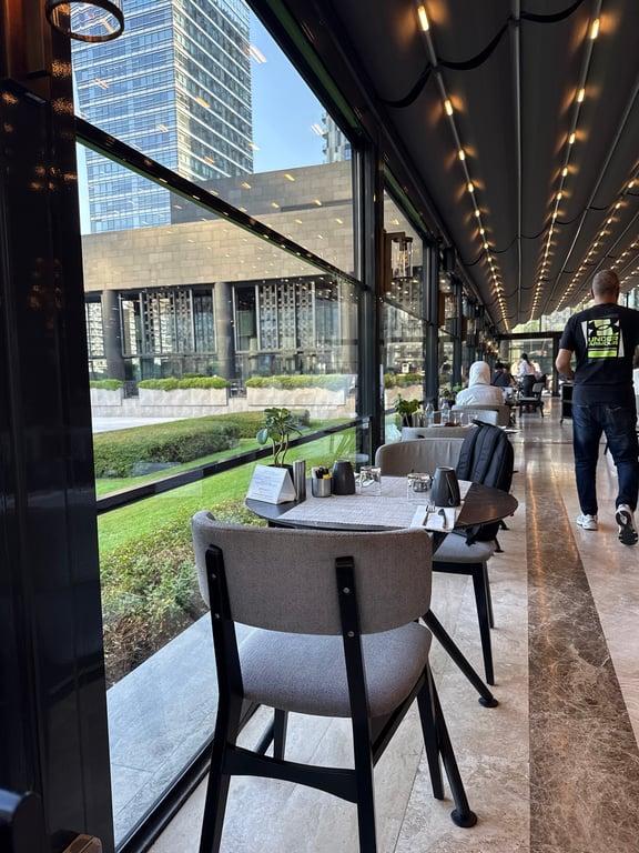 The Globe Restaurant fotoğraf 6
