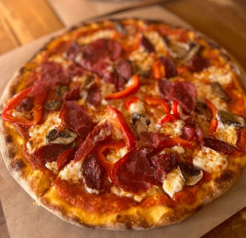 Pizzeria Pazza fotoğraf 14