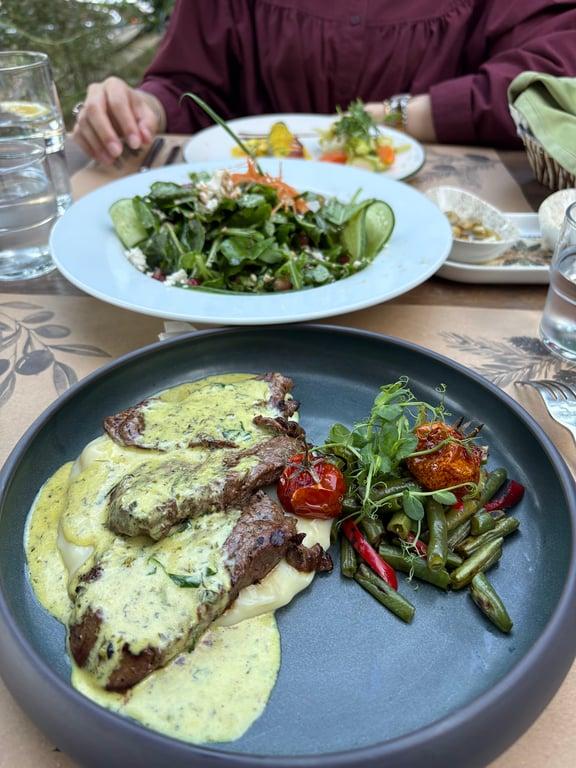 Pinoliva Garden Restaurant fotoğraf 13