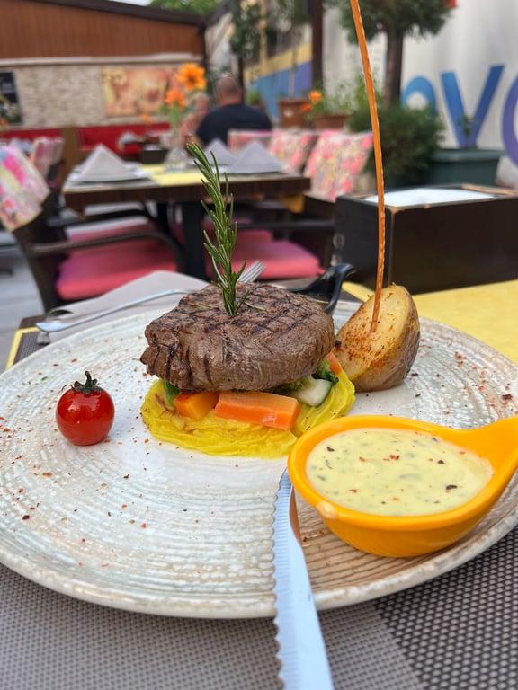 Blue Hawaii Restaurant Steak House &Bar fotoğraf 11