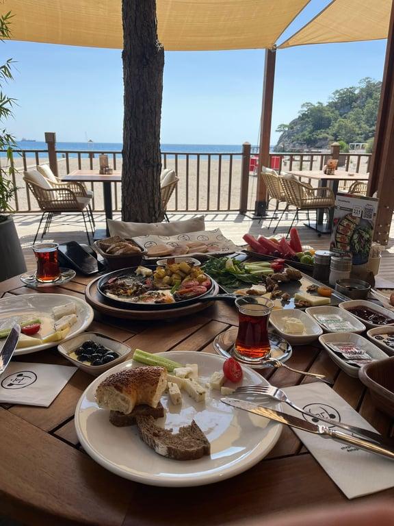 Shakespeare Coffee&Bistro Fourest Büyük Çaltıcak fotoğraf 16
