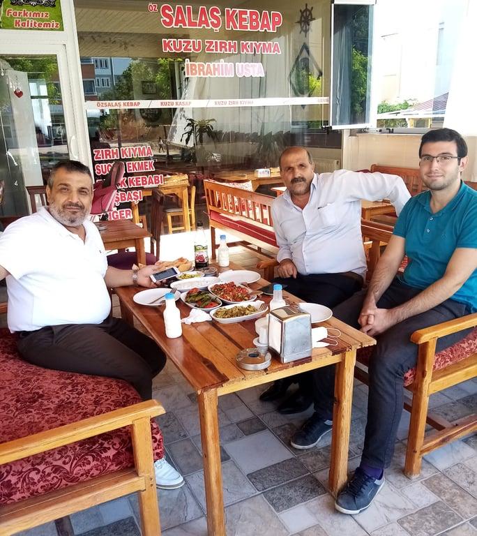 Öz Salaş Kebap Salonu fotoğraf 2