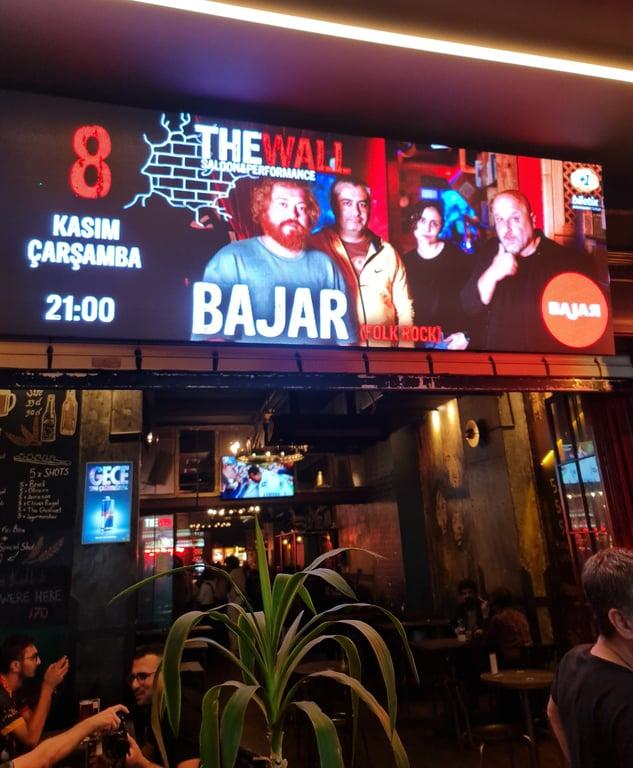 The Wall Saloon & Performance fotoğraf 20