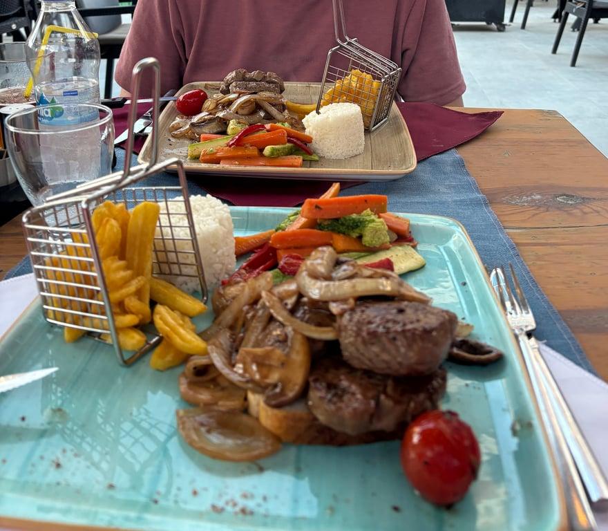 Ti Bone restaurant Steak House & Bar fotoğraf 3