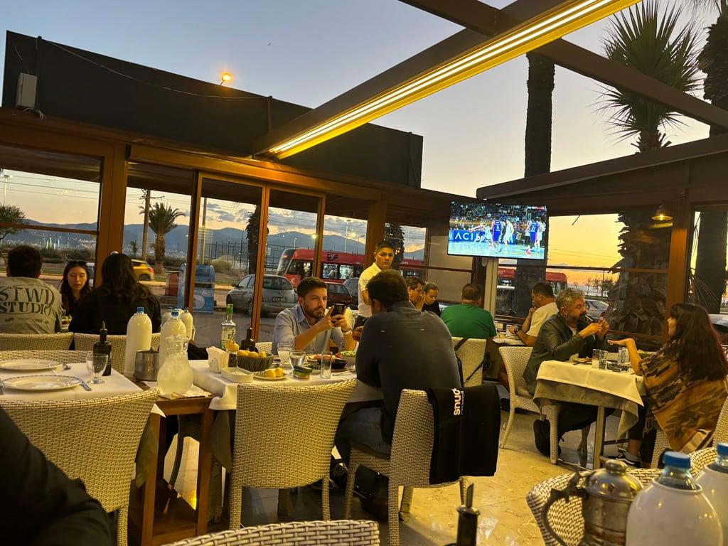 Karşıyaka Yelken Restaurant fotoğraf 12