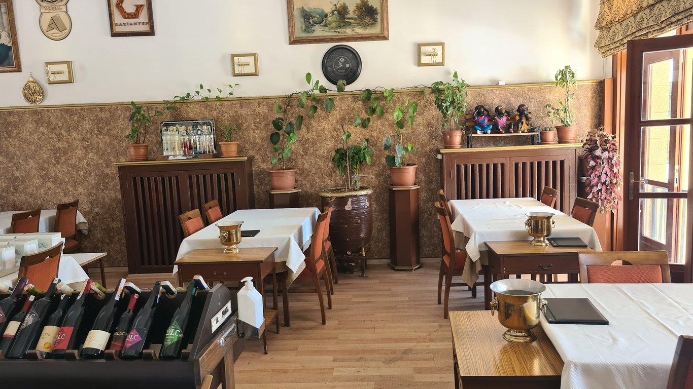 Akınal Gar Restaurant