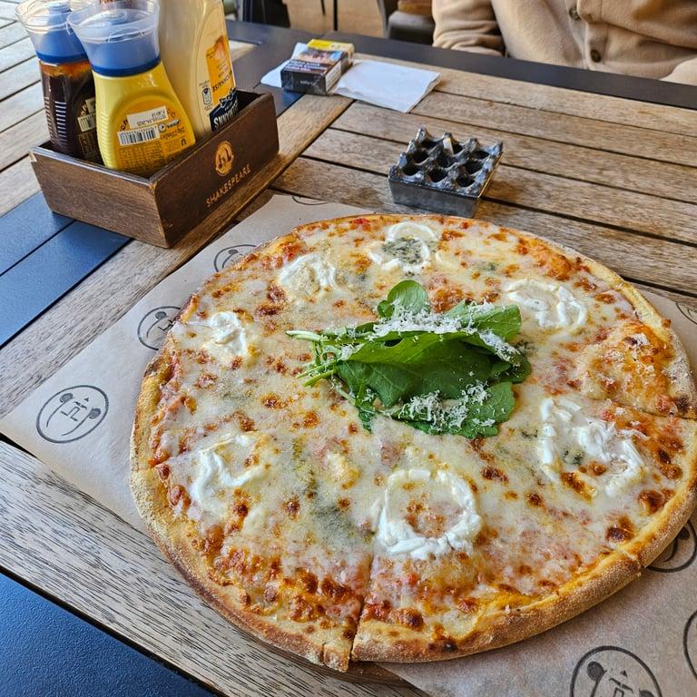 Shakespeare Coffee & Bistro (Alanya) fotoğraf 11