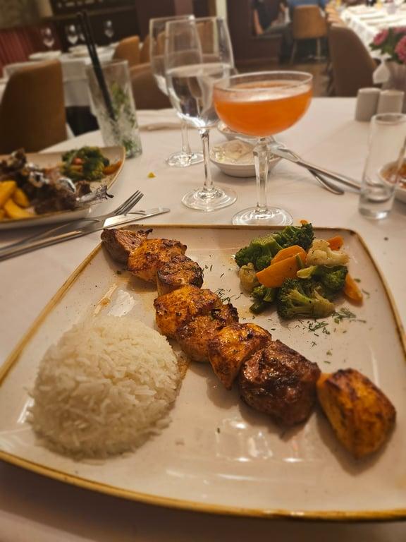 Fora Restaurant fotoğraf 3