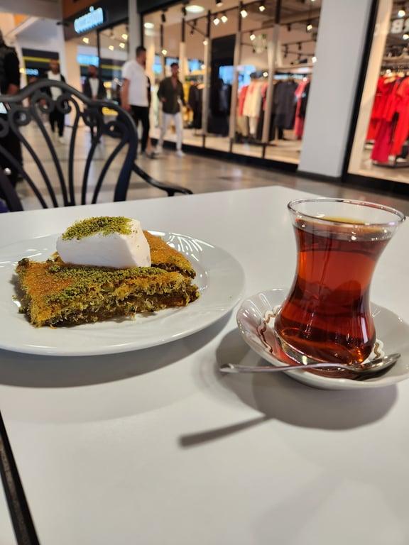 Faruk Güllüoğlu Şirinyalı Şube fotoğraf 13