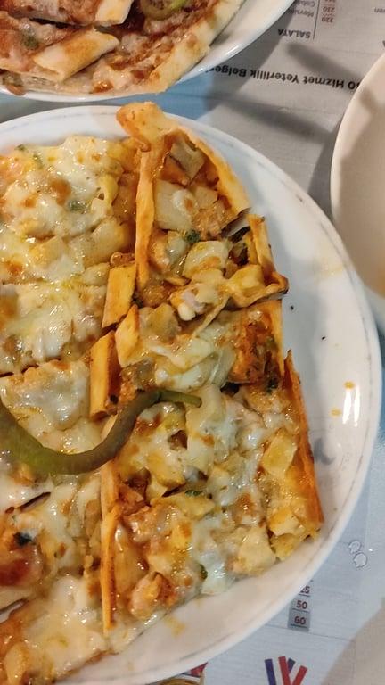 Dost Pide & Pizza fotoğraf 3