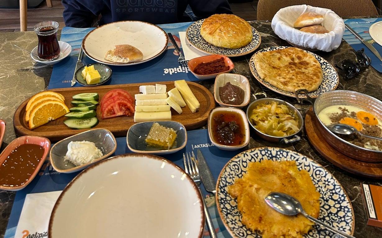 Nelipide Gurme fotoğraf 4