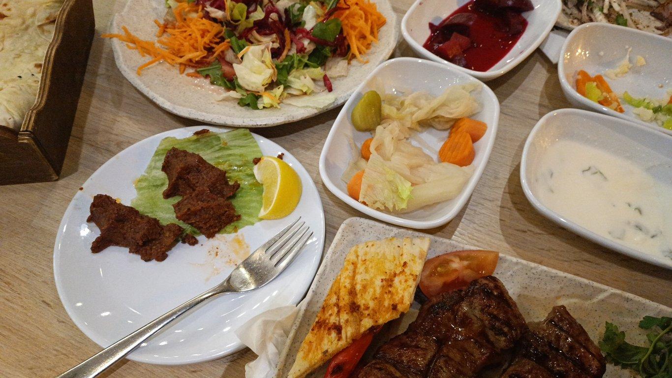 Özler Et Lokantası fotoğraf 4