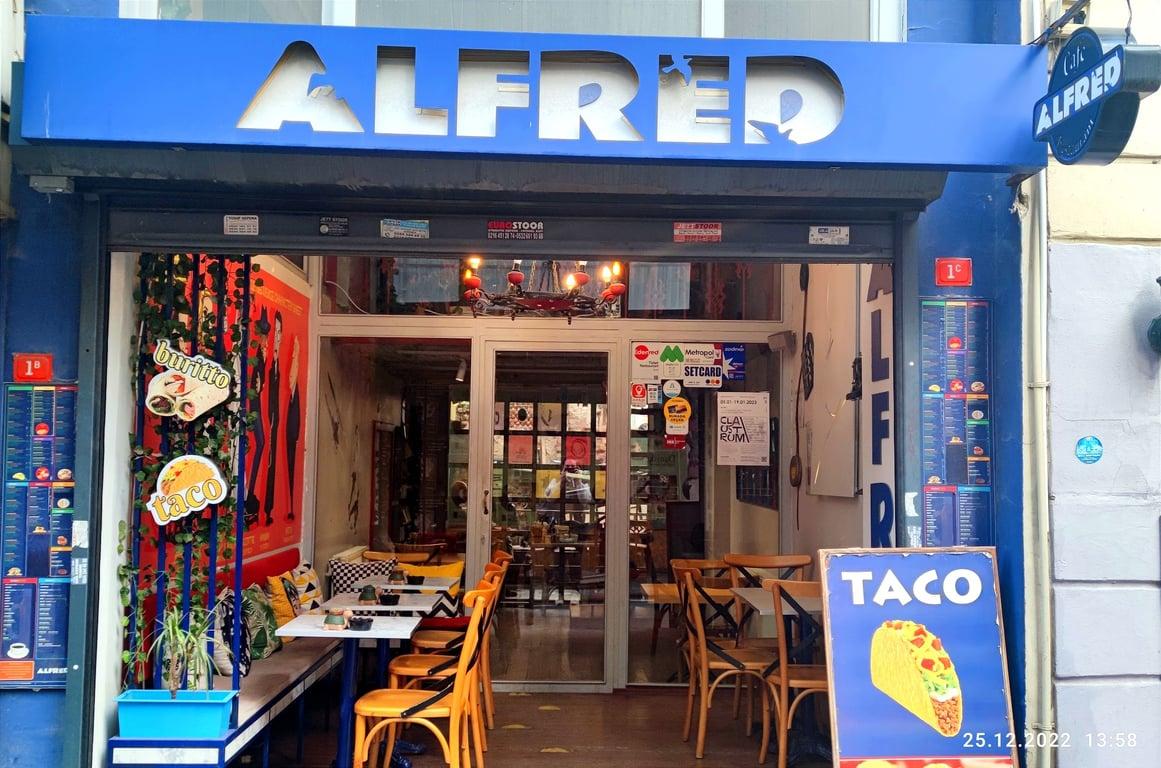 Alfred Cafe & Restaurant fotoğraf 9