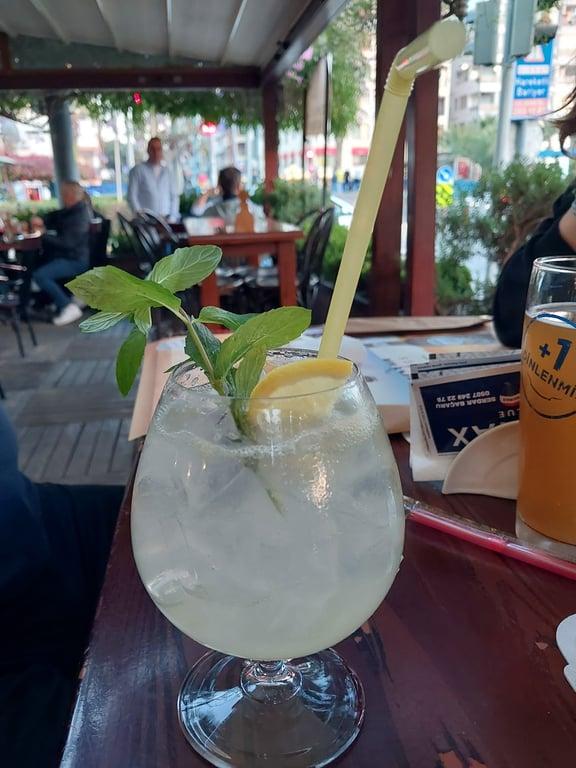 RCS Cafe & Restaurant fotoğraf 15