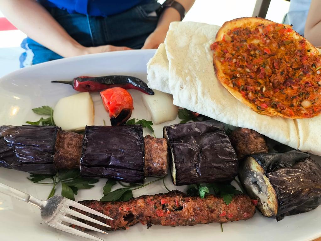 Harran Gurme Kebap & Pide & Lahmacun fotoğraf 14