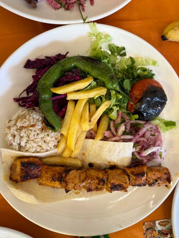 Erzincan Restaurant Kuşadası fotoğraf 4