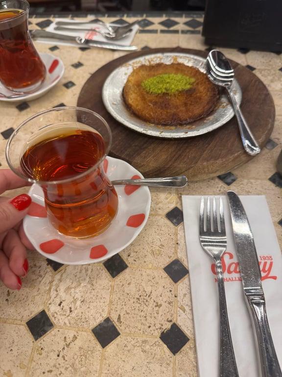 Saray Muhallebicisi - Teşvikiye fotoğraf 6