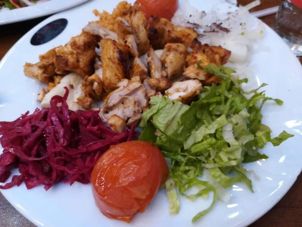 Hizmet Pide ve Kebap Salonu - KEMERALTI Şubesi fotoğraf 13