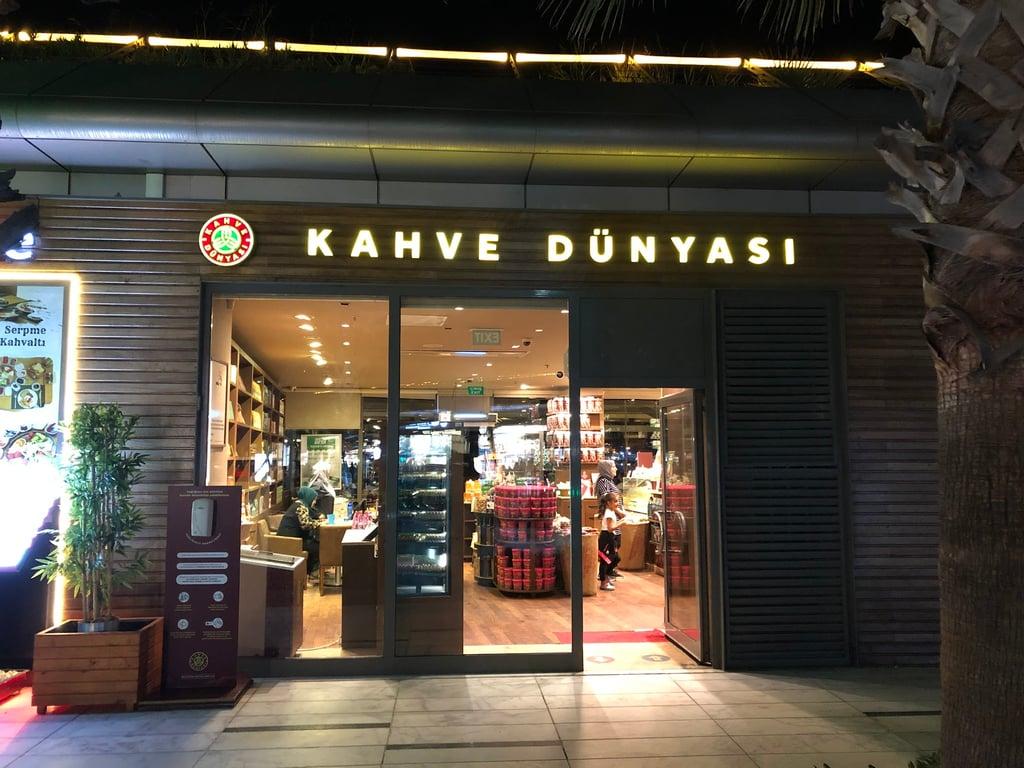 Kahve Dünyası - Kuşadası Marina fotoğraf 14