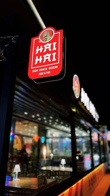 Hai Hai Pub (Sushi/Chinese/Mexican Kitchen) fotoğraf 21