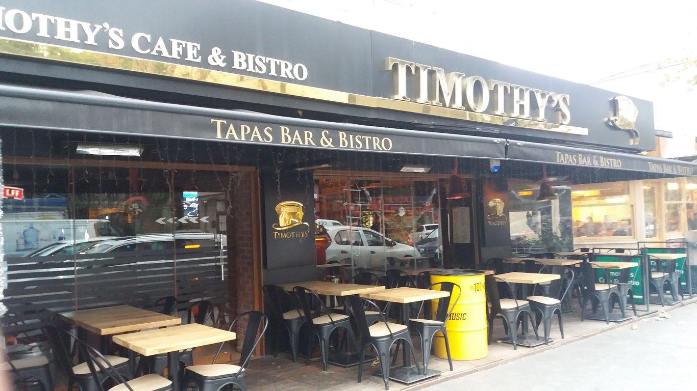 Timothy's Cafe & Bistro fotoğraf 6