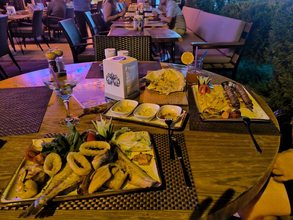 Serenade Restaurant Bar fotoğraf 3