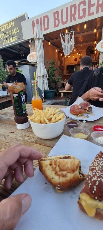Mid Burger Yahşi fotoğraf 10