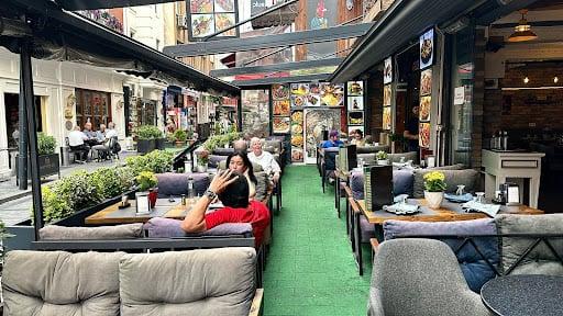 Gazelle Lounge Restaurant