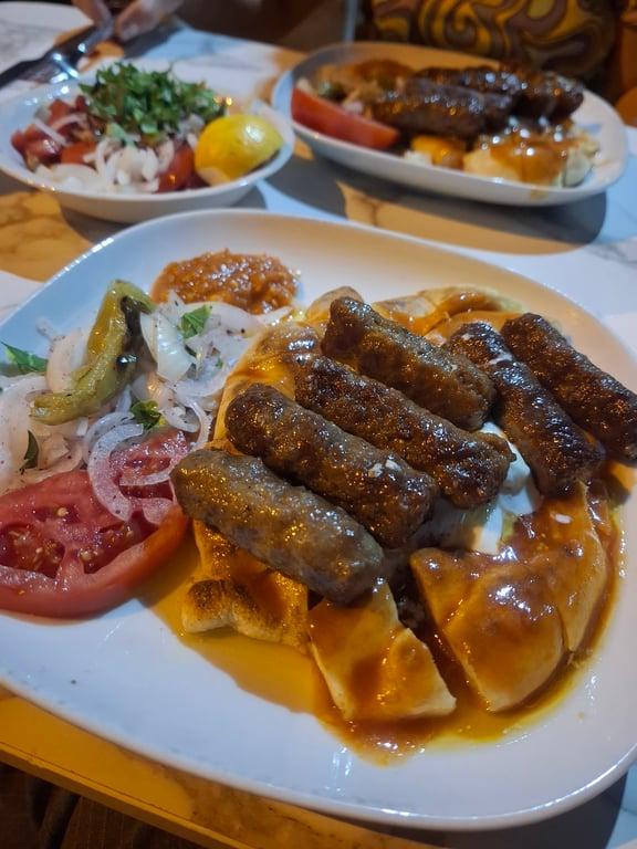 Saray Bosna Grill fotoğraf 8