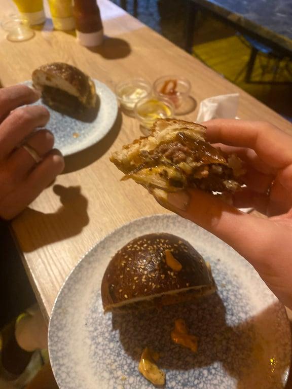 Mid Burger Yahşi fotoğraf 12
