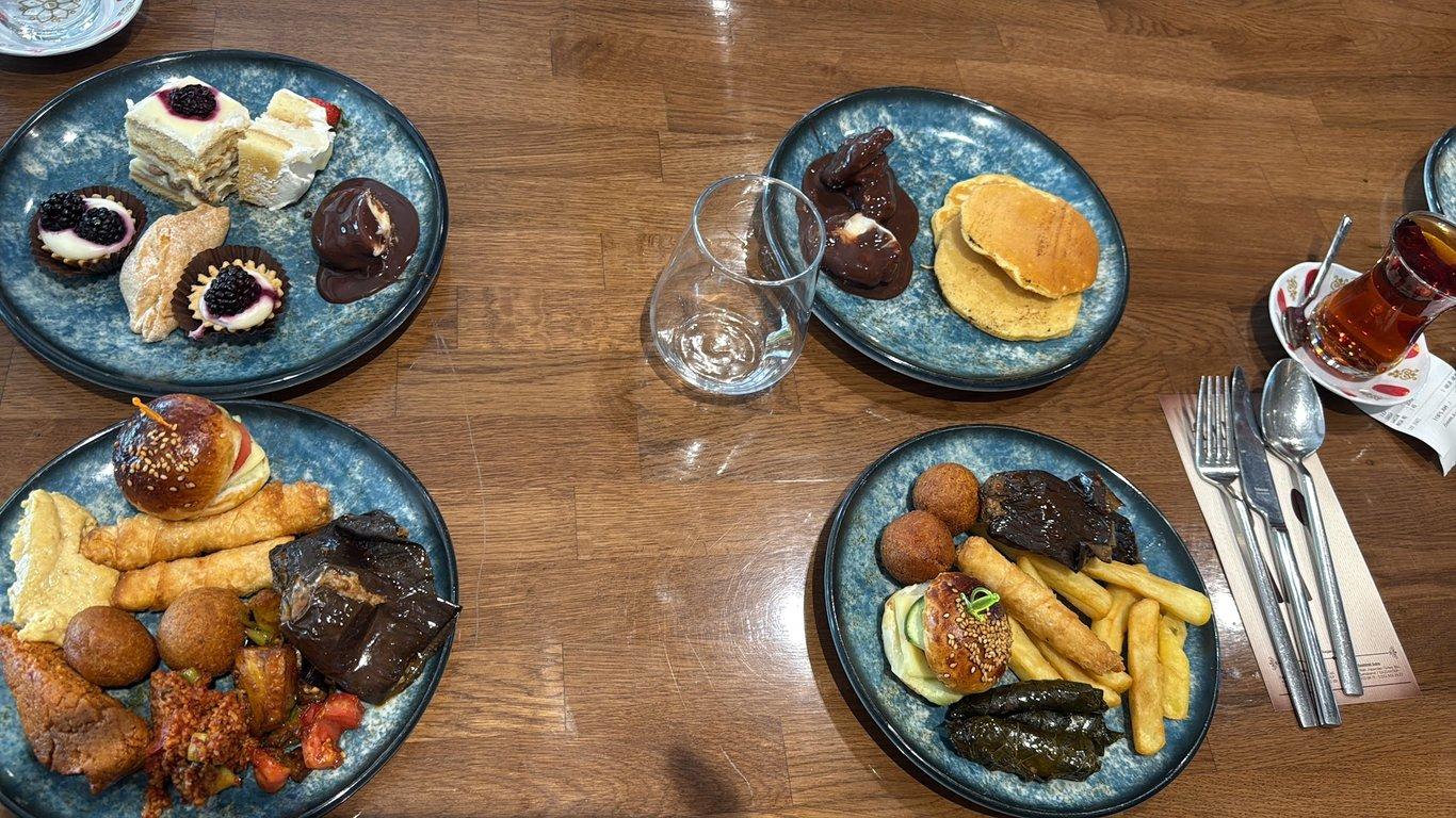 Fıstık Ağacı Pastanesi-İbrahimli Şubesi