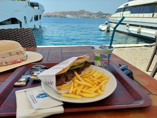 Yalıkavak İskele Cafe - Bodrum Belediye A.Ş. fotoğraf 4