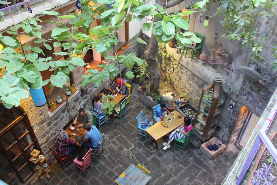 Mahabad Cafe