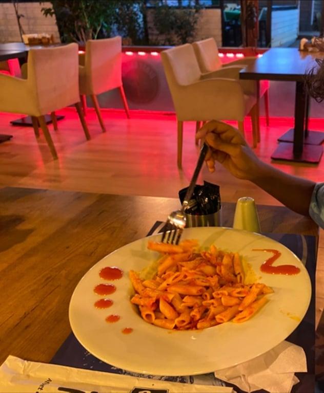 BERRY GARDEN CAFE & BISTRO fotoğraf 11