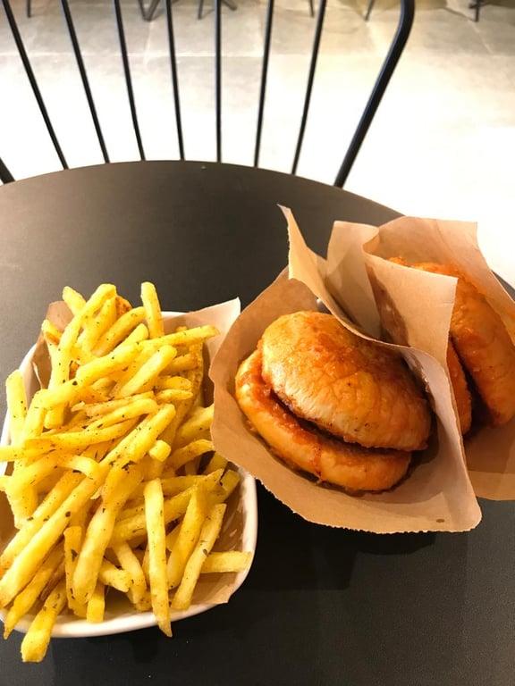 Lush Burger fotoğraf 12