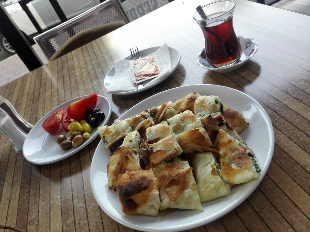MEŞHUR ANTALYA SERPME BÖREKCİSİ fotoğraf 13