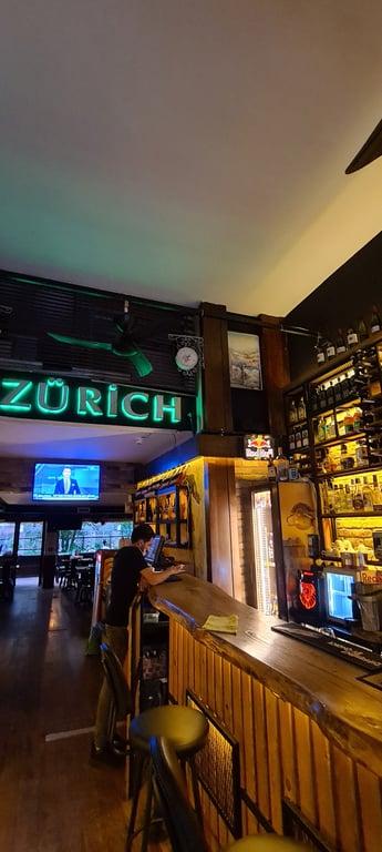 Zurich Pub fotoğraf 2