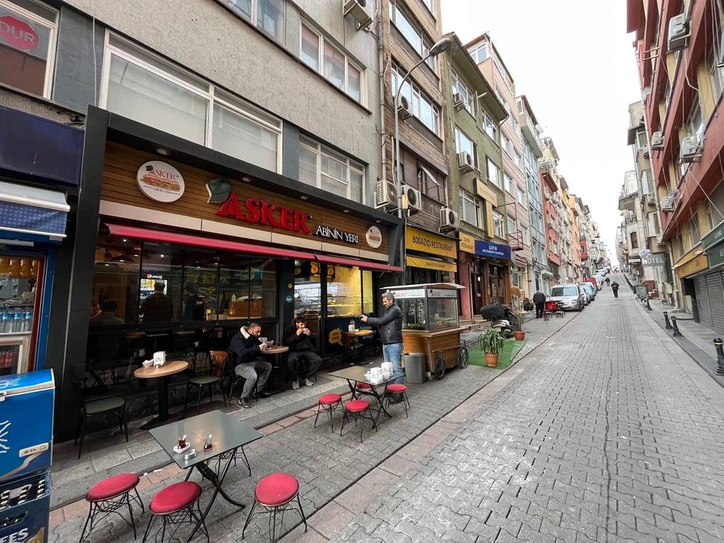 Asker Abinin Yeri fotoğraf 10