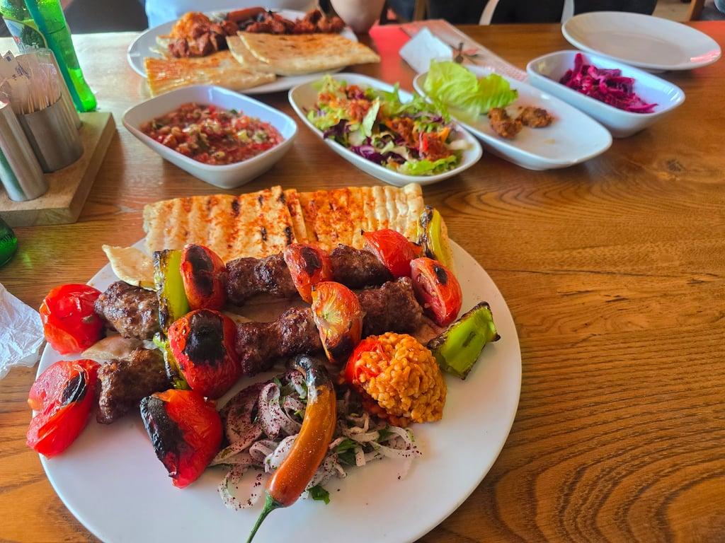 Harran Gurme Kebap & Pide & Lahmacun fotoğraf 4