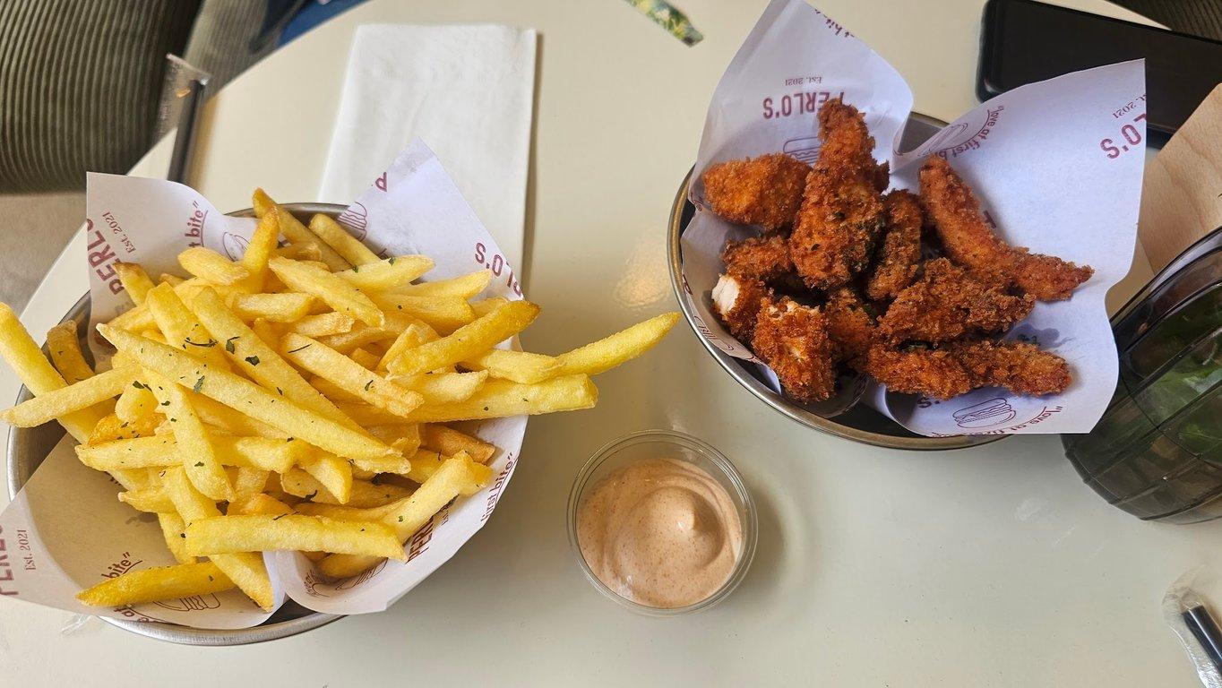 Perlo's Burger&More Karaköy (Est. 2021) fotoğraf 8