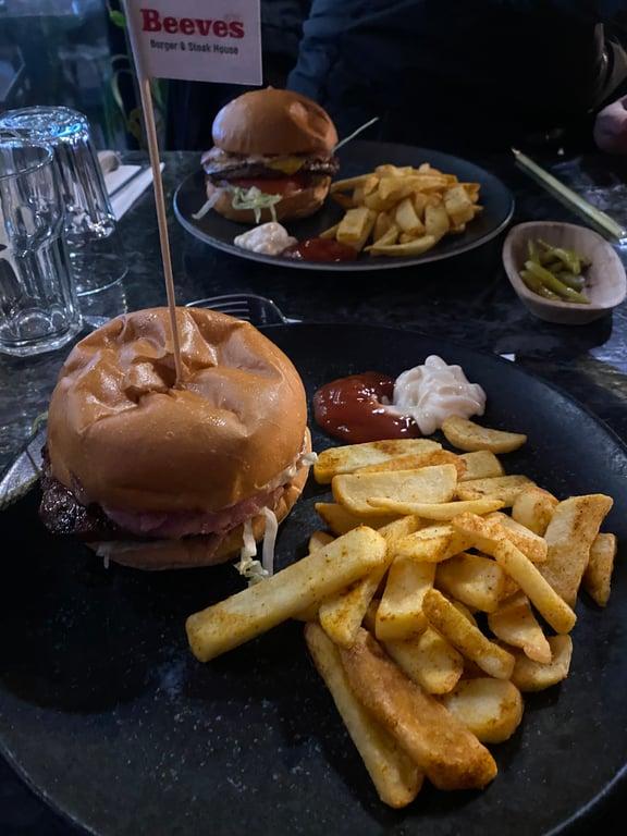 Beeves Burger & Steakhouse fotoğraf 6