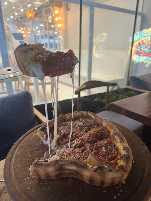 Deepdish Brooklyn Pizza and snacks fotoğraf 13