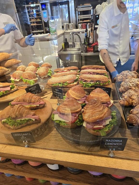 Léone Patisserie & Boulangerie URLA fotoğraf 11