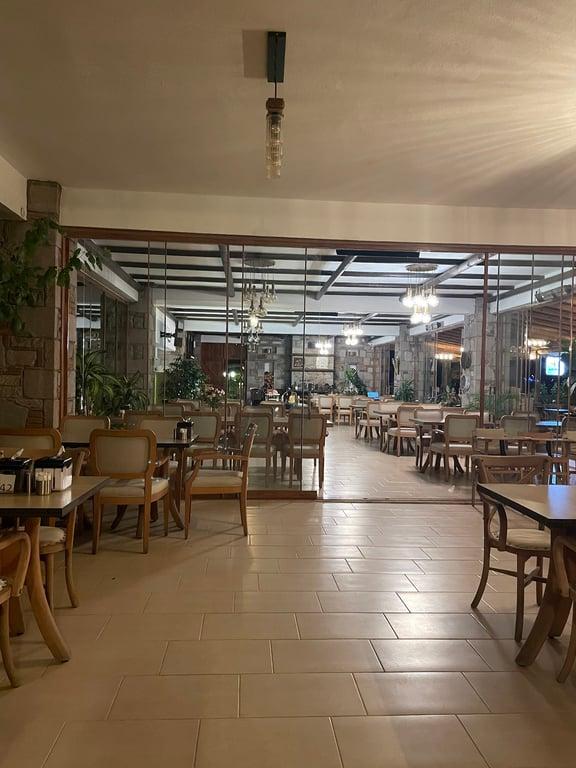 Assos Oveliskos Restaurant fotoğraf 10