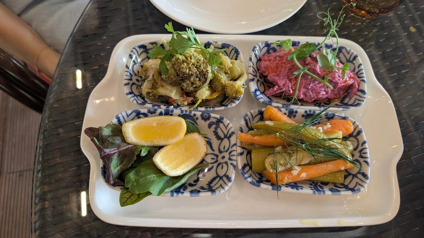 Divan Brasserie Kalamış