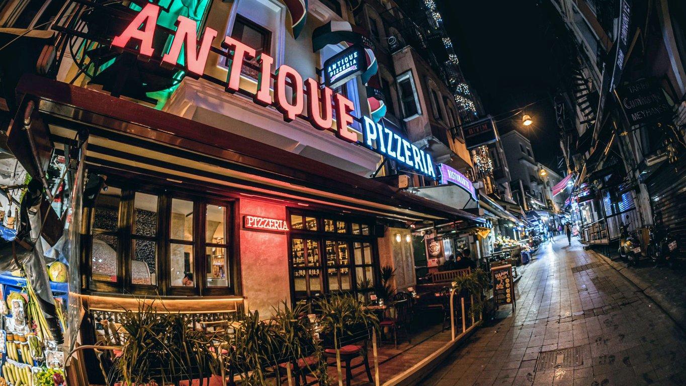 ANTIQUE PIZZERIA fotoğraf 5