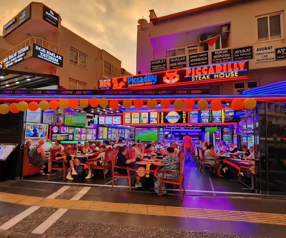Piccadilly Restaurant & Bar fotoğraf 7